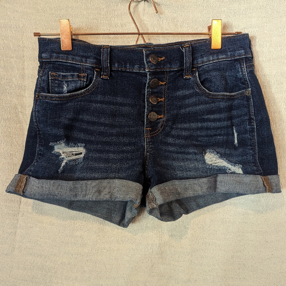 Old navy boyfriend mid rise size 2 jean shorts (c)